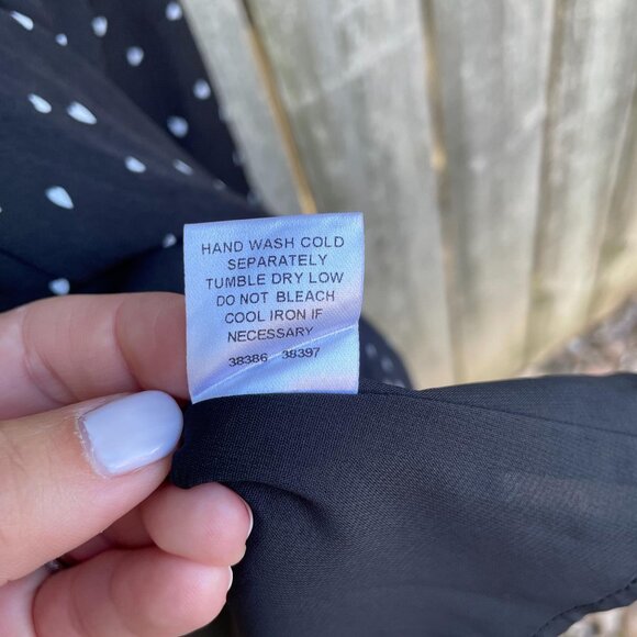 Sugarlips Rockaway Heart Mini Dress Size Small Black Button Front V-neck New - Picture 7 of 9